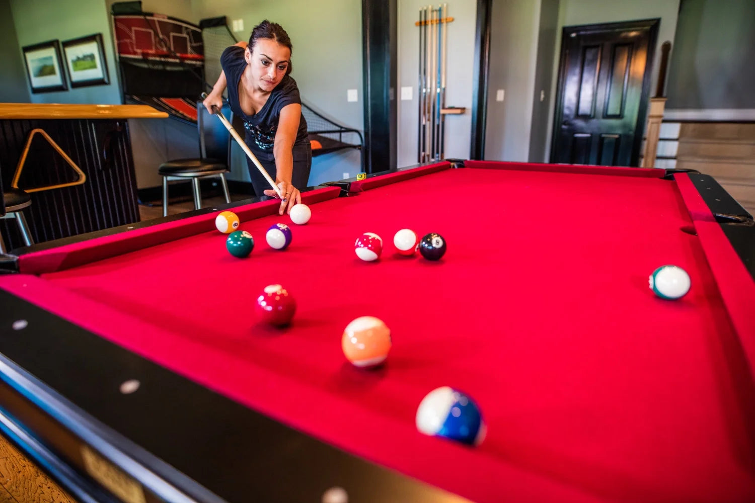 Fullerton Billiard Table - 7.5' - in Dark Chestnut Finish with Triangle Rack, Chalk, Ball Set, Brush and 2 One-Piece Cues