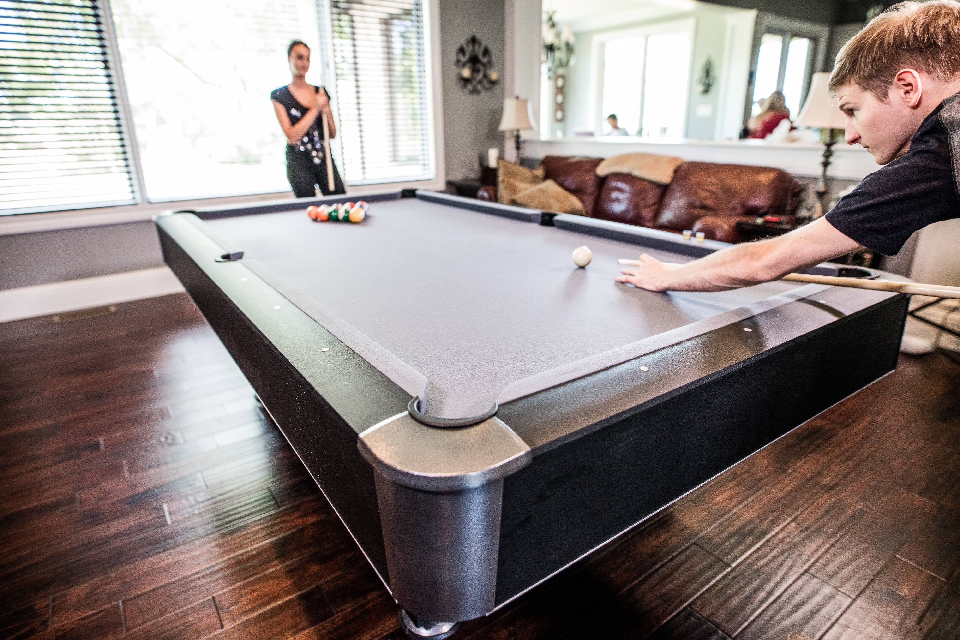 Dakota Slatron 8 Ft. Pool Table with Ball Return System